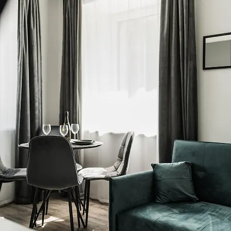 Riverra House Apartment
