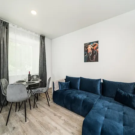 Riverra House Apartamento