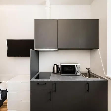 Riverra House Apartment