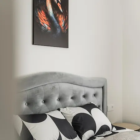 Apartment Riverra House *