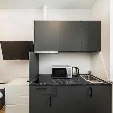 Riverra House Apartment