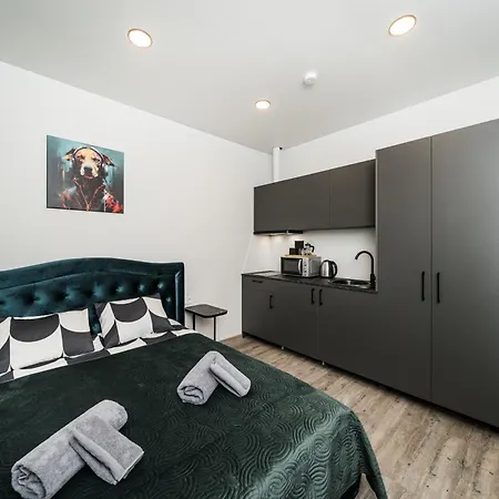 Riverra House דירה *