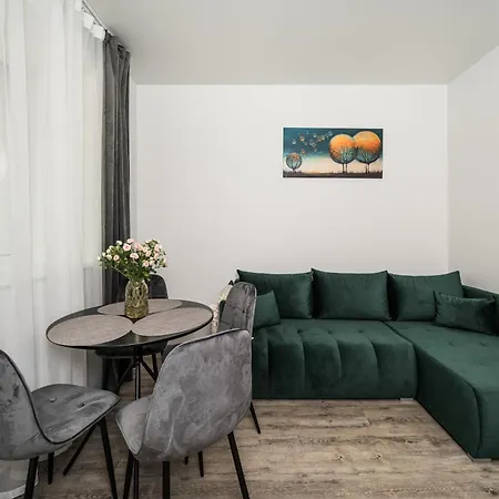 דירה Riverra House קובנה