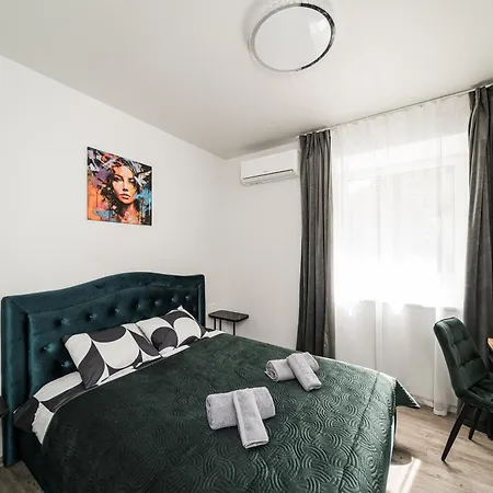 דירה Riverra House *