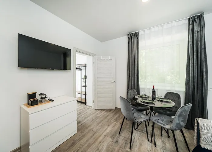 Riverra House * Κάουνας